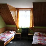 Pod Skalou 3*