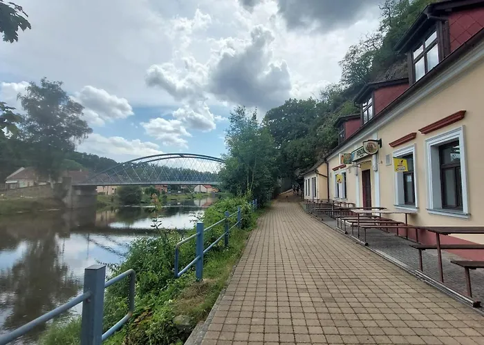 Pod Skalou 3* Bechyně